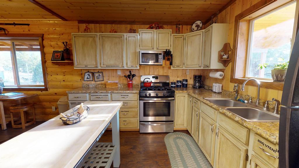 Long View Cabin, Breakfast Deck Overlooking The Canyon! Монтичело Екстериор снимка